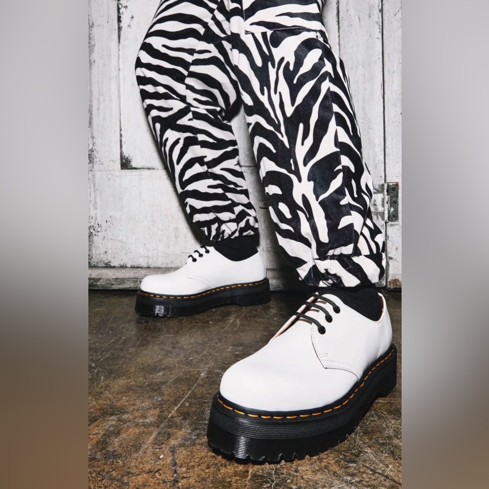 Dr. Martens 1461 Quad Platform Oxford Shoes - Picture 2 of 13